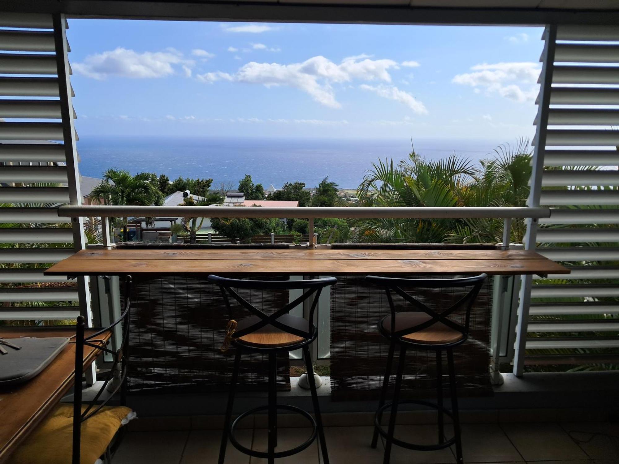 magnifique T2 vue mer Saint-Leu Extérieur photo